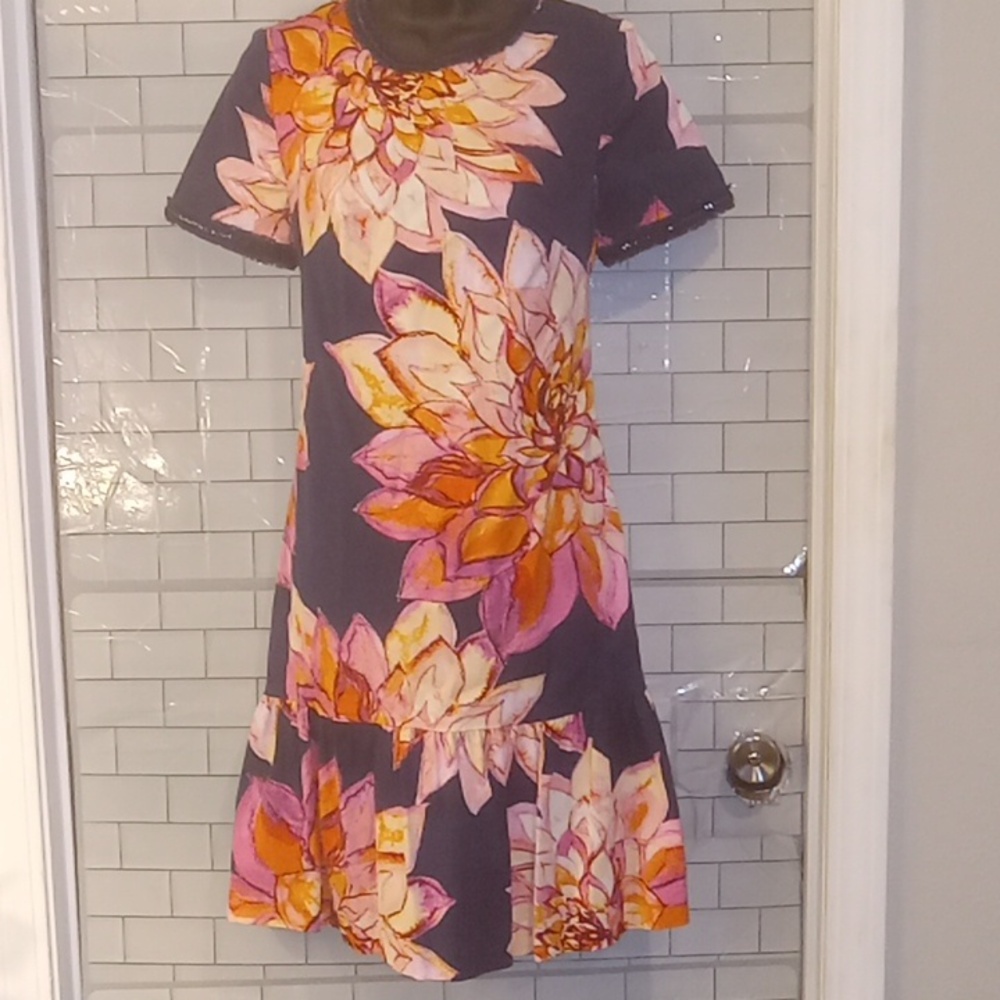 Trina Turk floral Print dress size 2